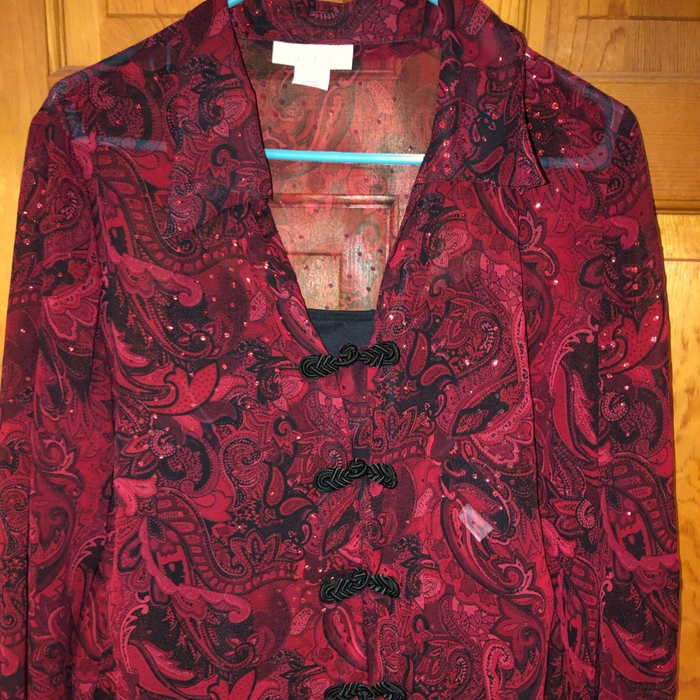 Blouse, 2 piece, sheer red top with black camisole